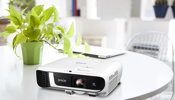 Máy chiếu văn phòng Epson EB-FH52