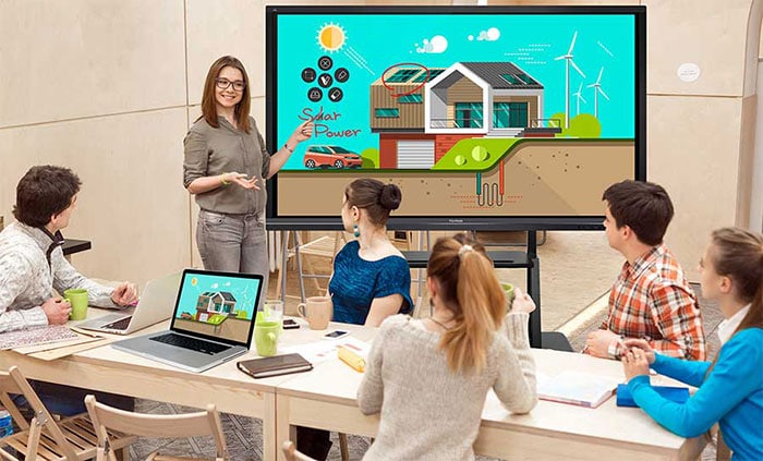 Màn hình tương tác sử dụng trong nhiều không gian
