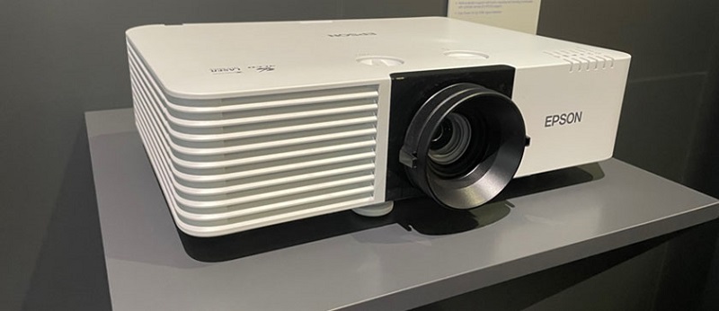 Máy chiếu Epson EB-L770U thiết kế nhỏ gọn, hiện đại