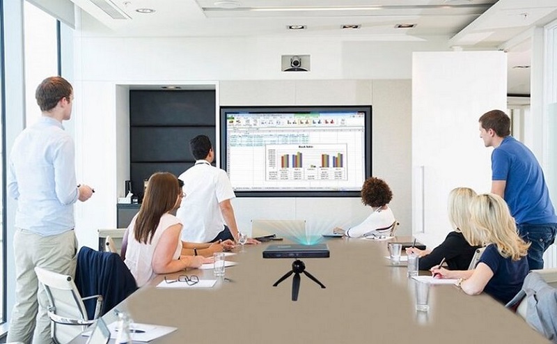 Máy chiếu dành cho nhu cầu thuyết trình và hội họp